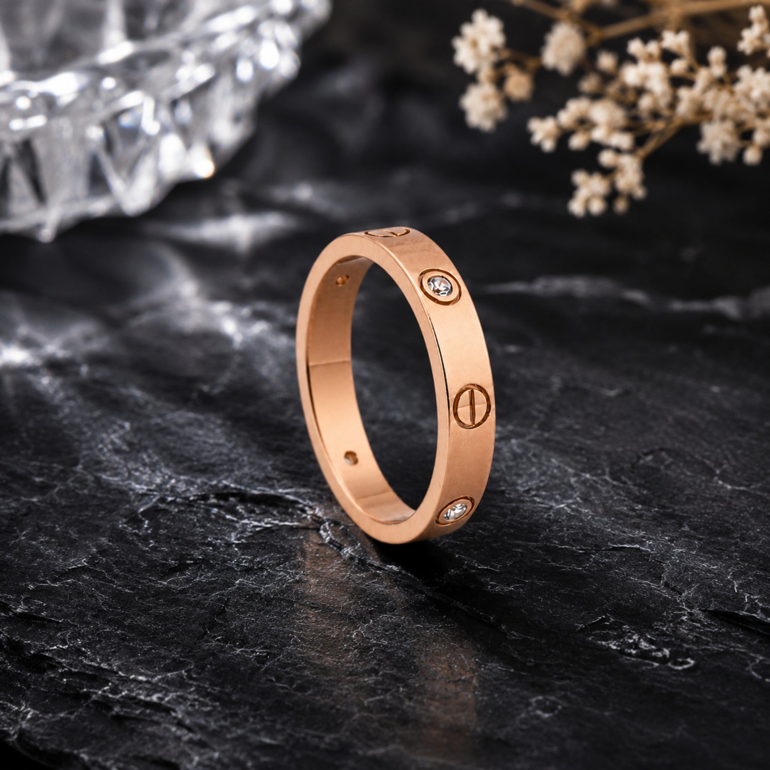 Eternal Bond Screw Motif Band