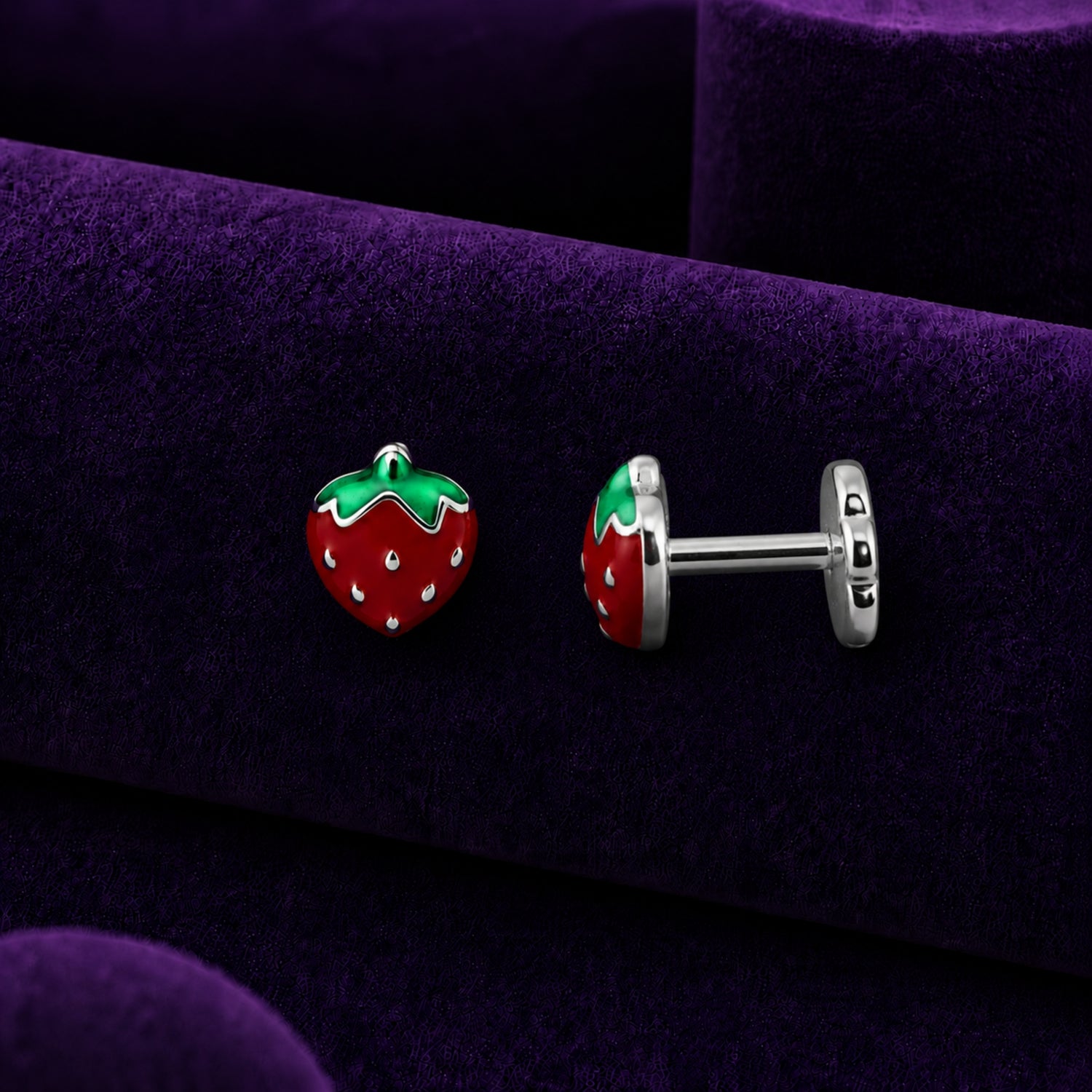 Red Enamel Heart 925 Sterling Silver Solitaire Earrings