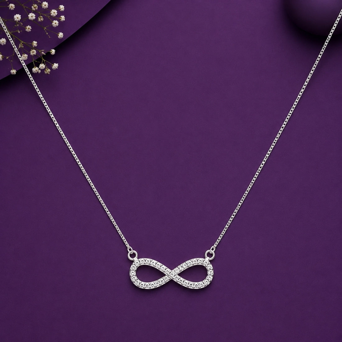 The Giva Timeless Infinity Shimmer 925 Silver Chain