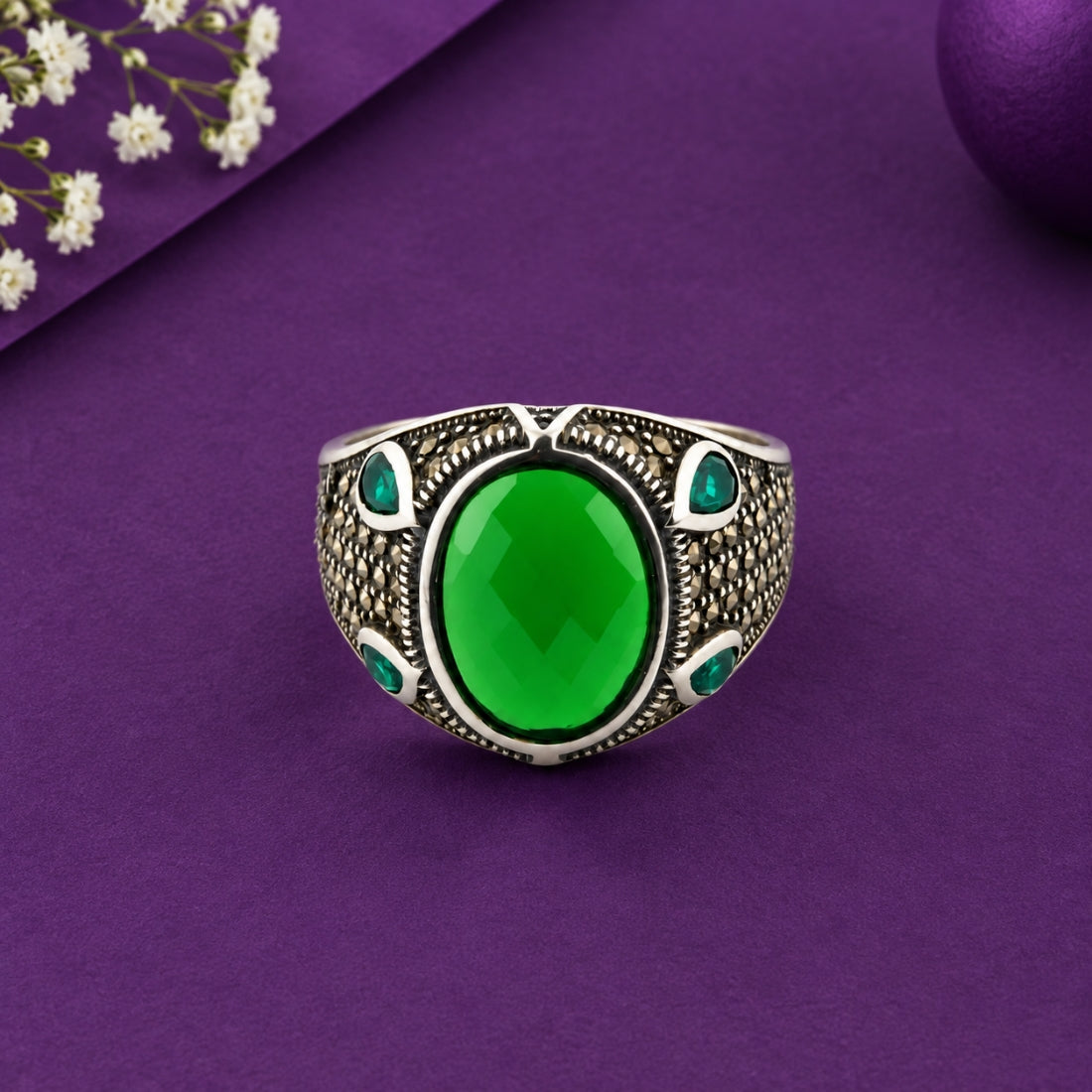 Emerald Labyrinth Textural 925 Silver Ring