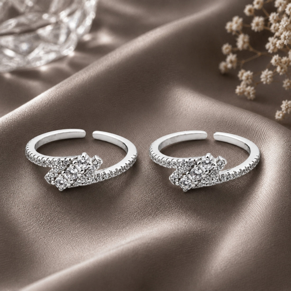 Silver Luminary Pavé Bypass Toe Rings (Pair)