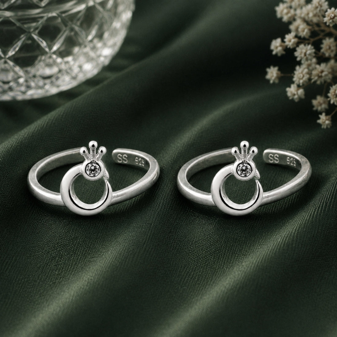 Silver Royal Peacock Majesty Toe Rings (Pair)