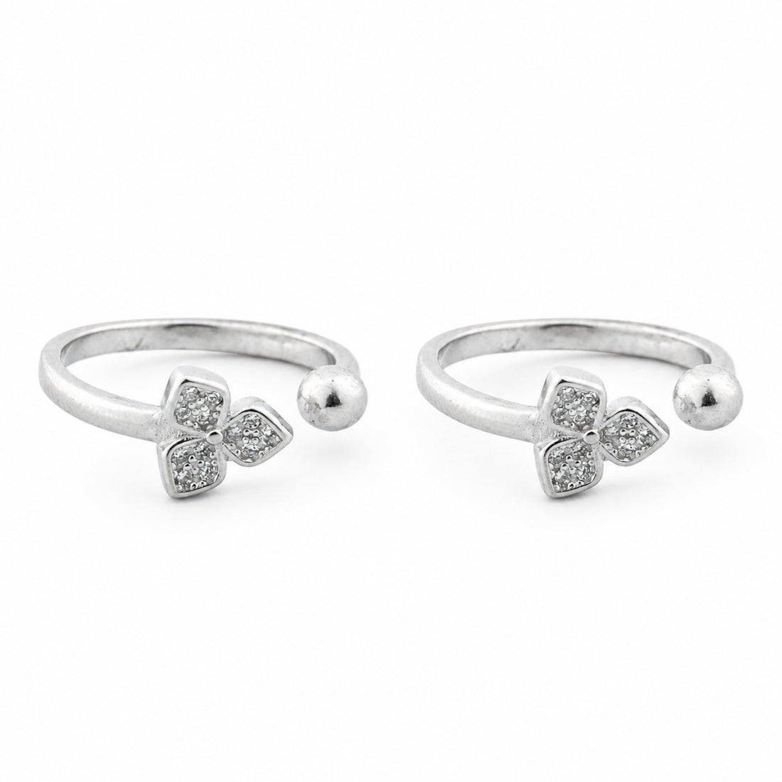 Sparkling Clover Open-Band Toe Rings