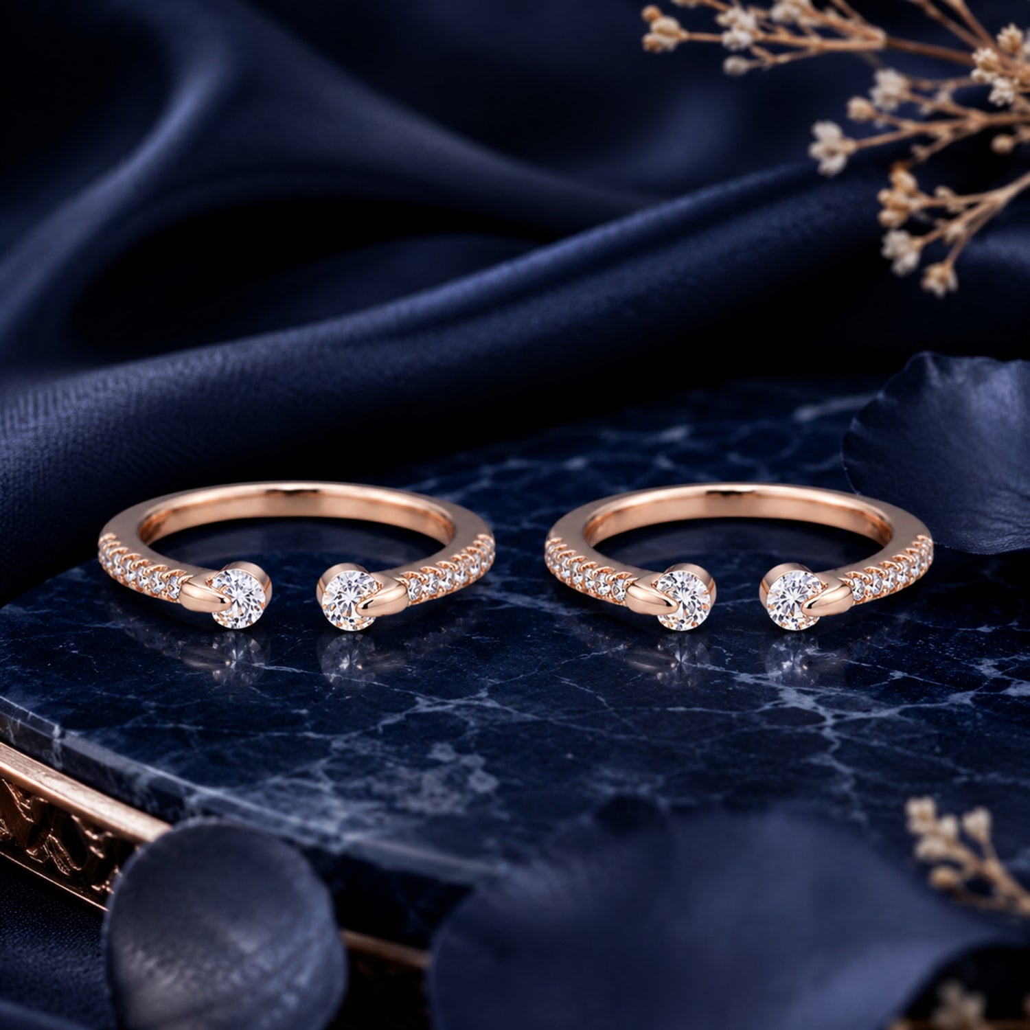 The Serpentine Sparkle Adjustable Toe Ring Pair