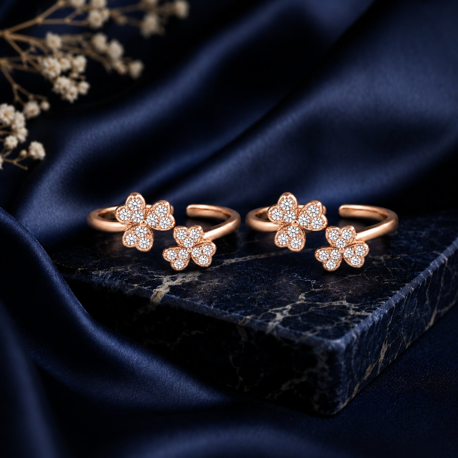 Trifolium Sparkle Adjustable Toe Rings
