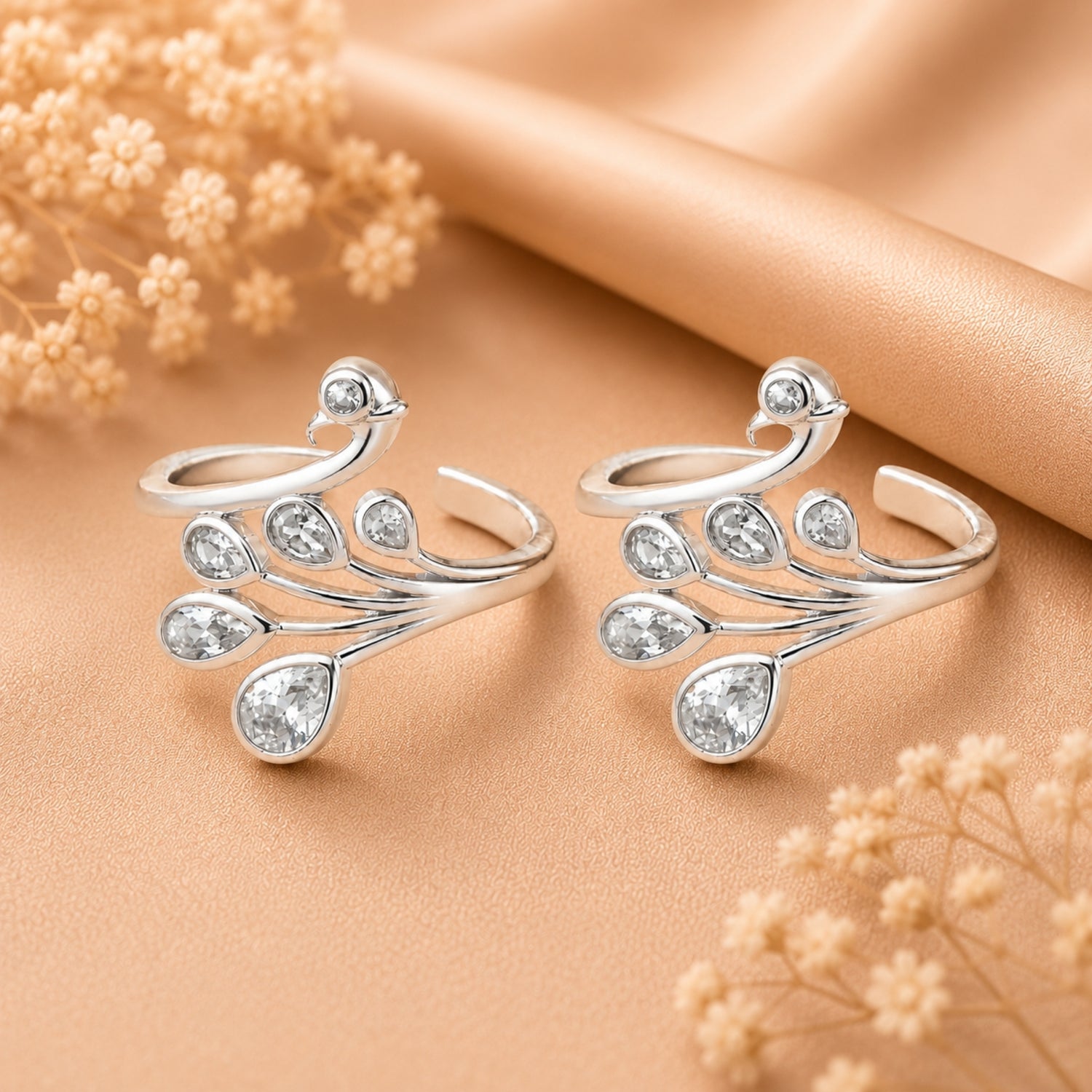 Silver Mayura Radiance Adjustable Toe Rings
