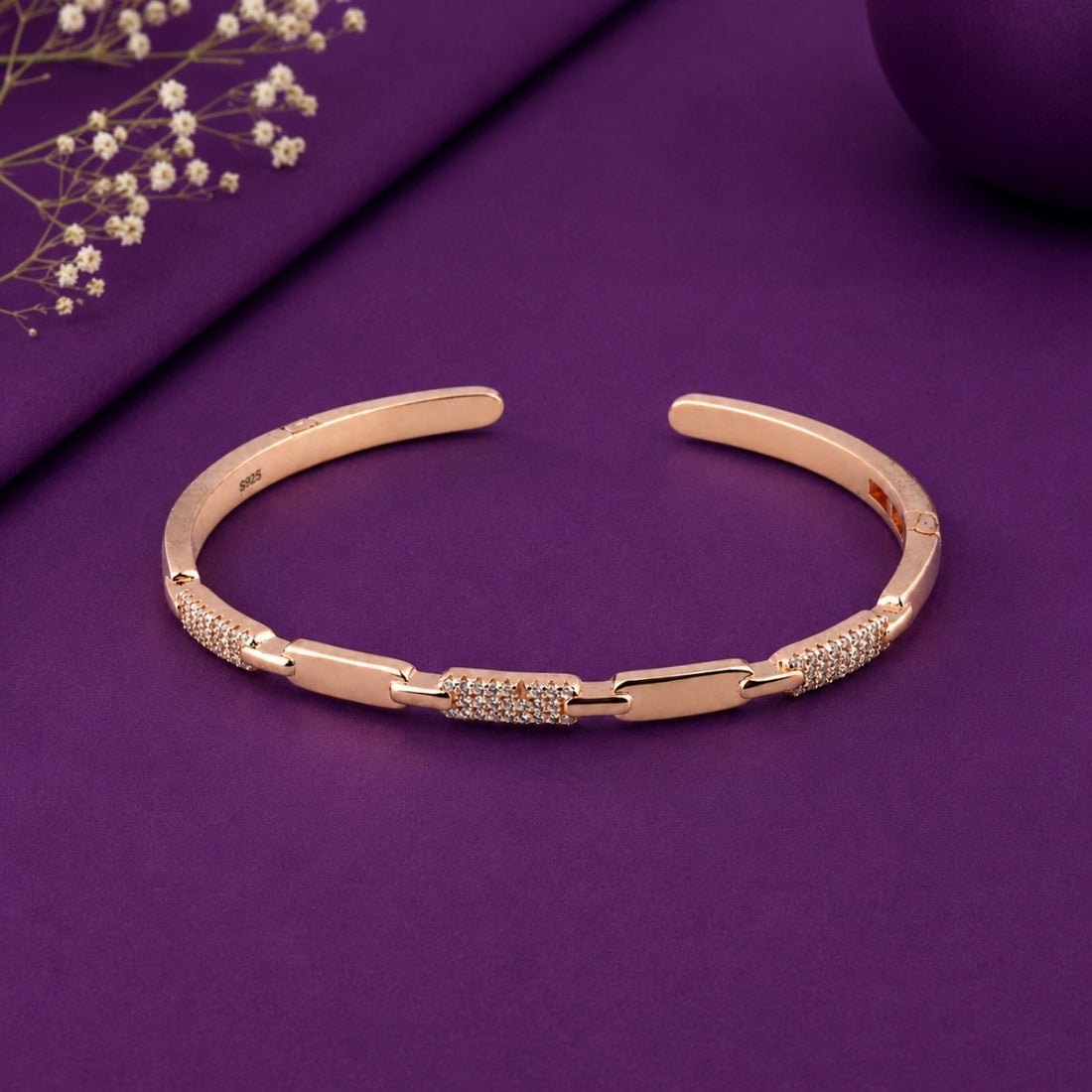 Trident Glow Triple-Band Pavé Kada