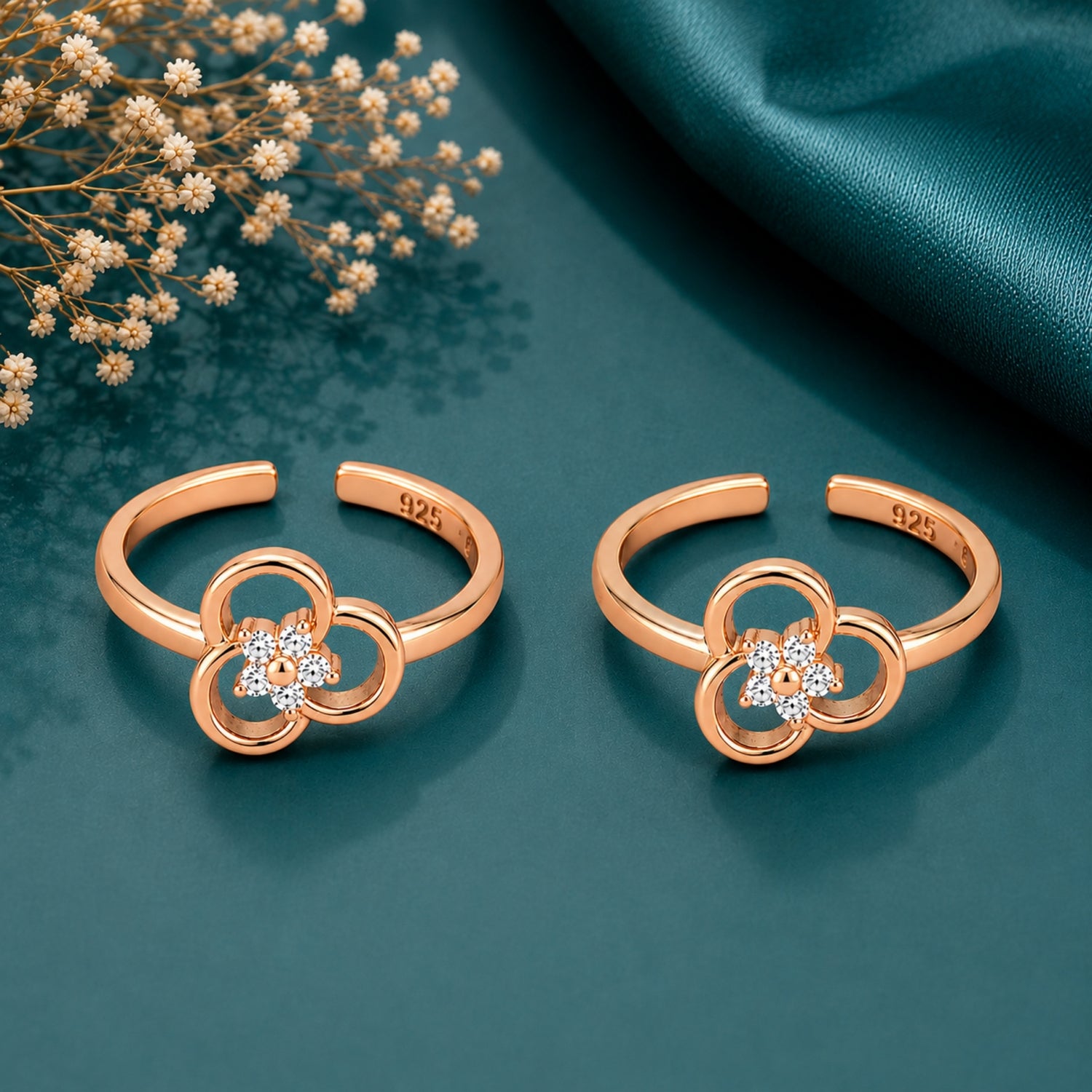 925 Silver Rose Gold Stellar Trefoil Adjustable Toe Rings