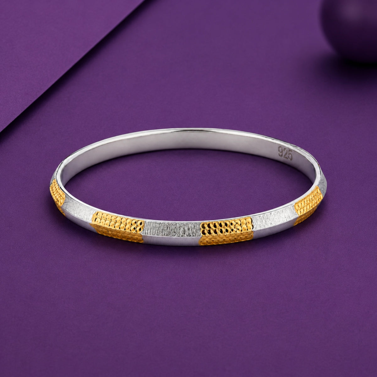 Vanguard Segmented Two-Tone 925 Silver Kada