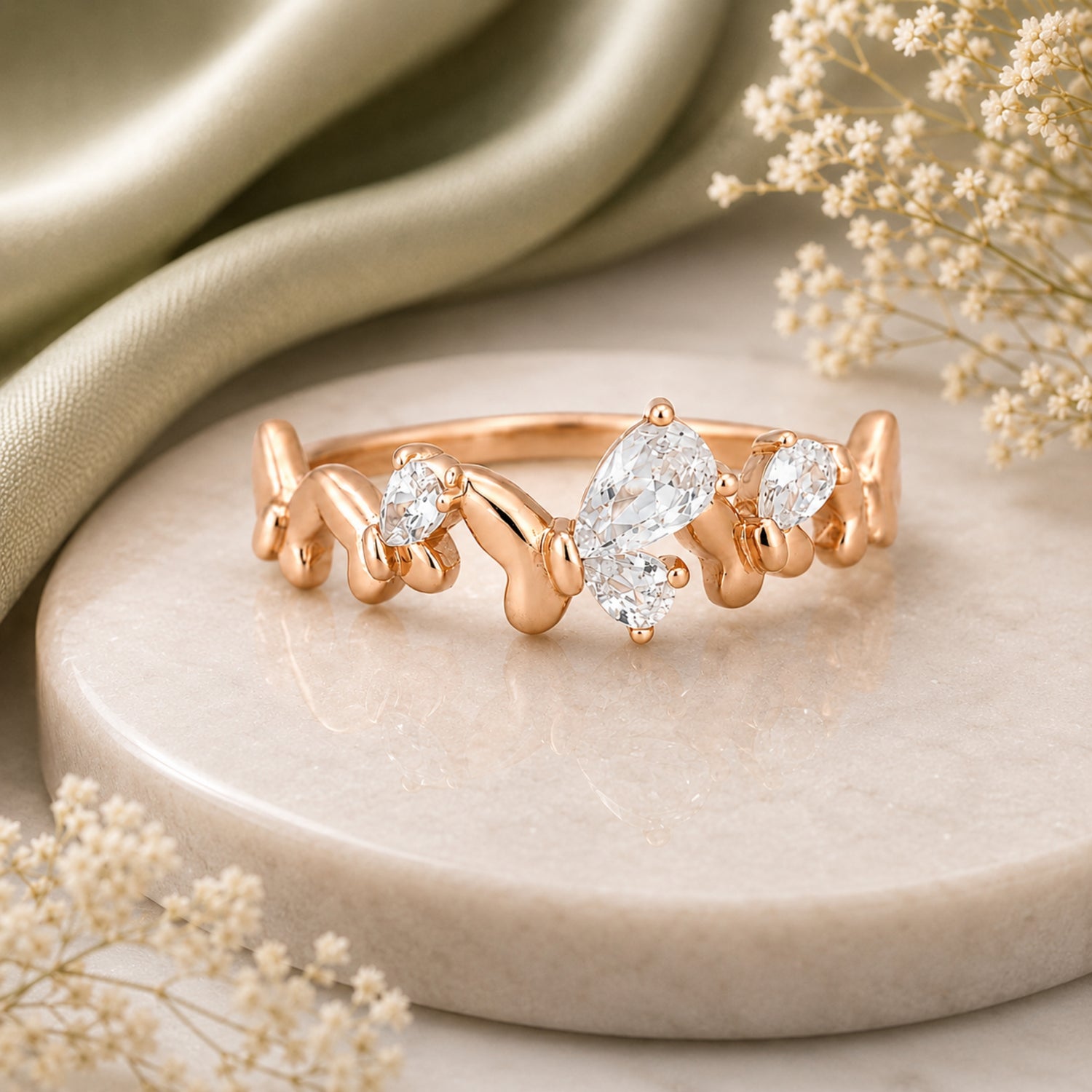 Mariposa Garden Vine Ring