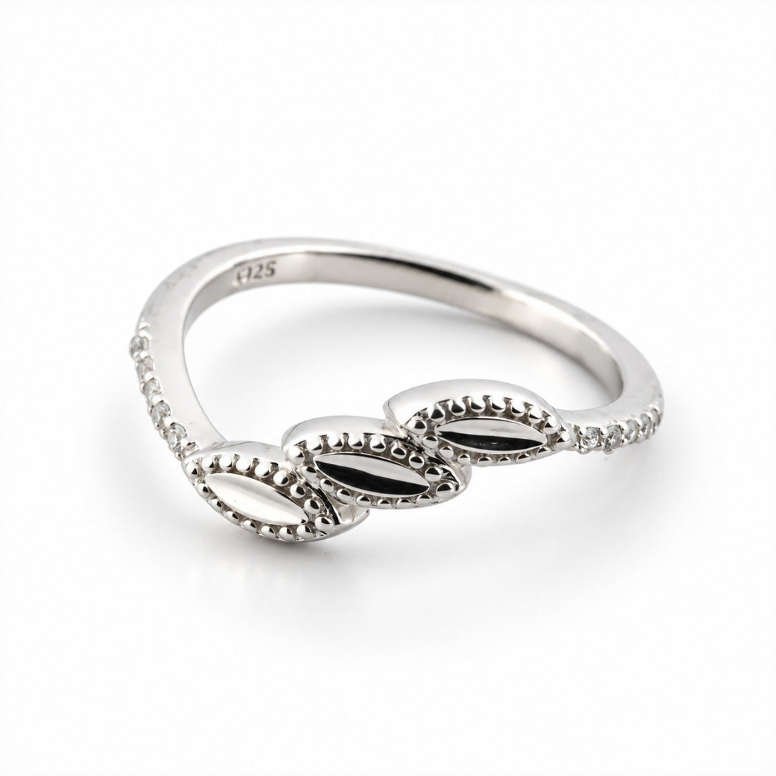 The Marquise Trinity Vintage 925 Silver Ring