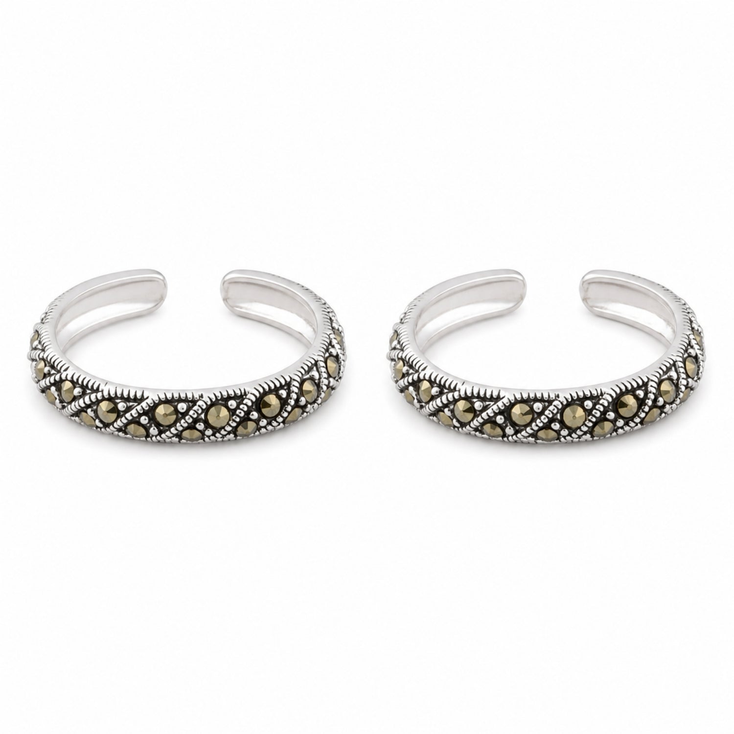 Oxidized Lattice Grid 925 Silver Bichiya