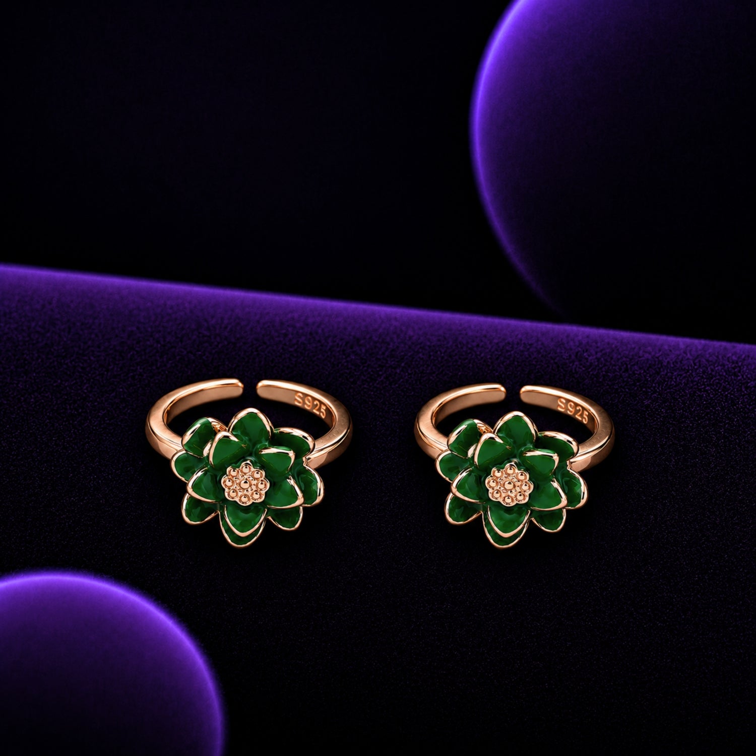 The Emerald Lotus Adjustable 925 Silver Toe Ring Set