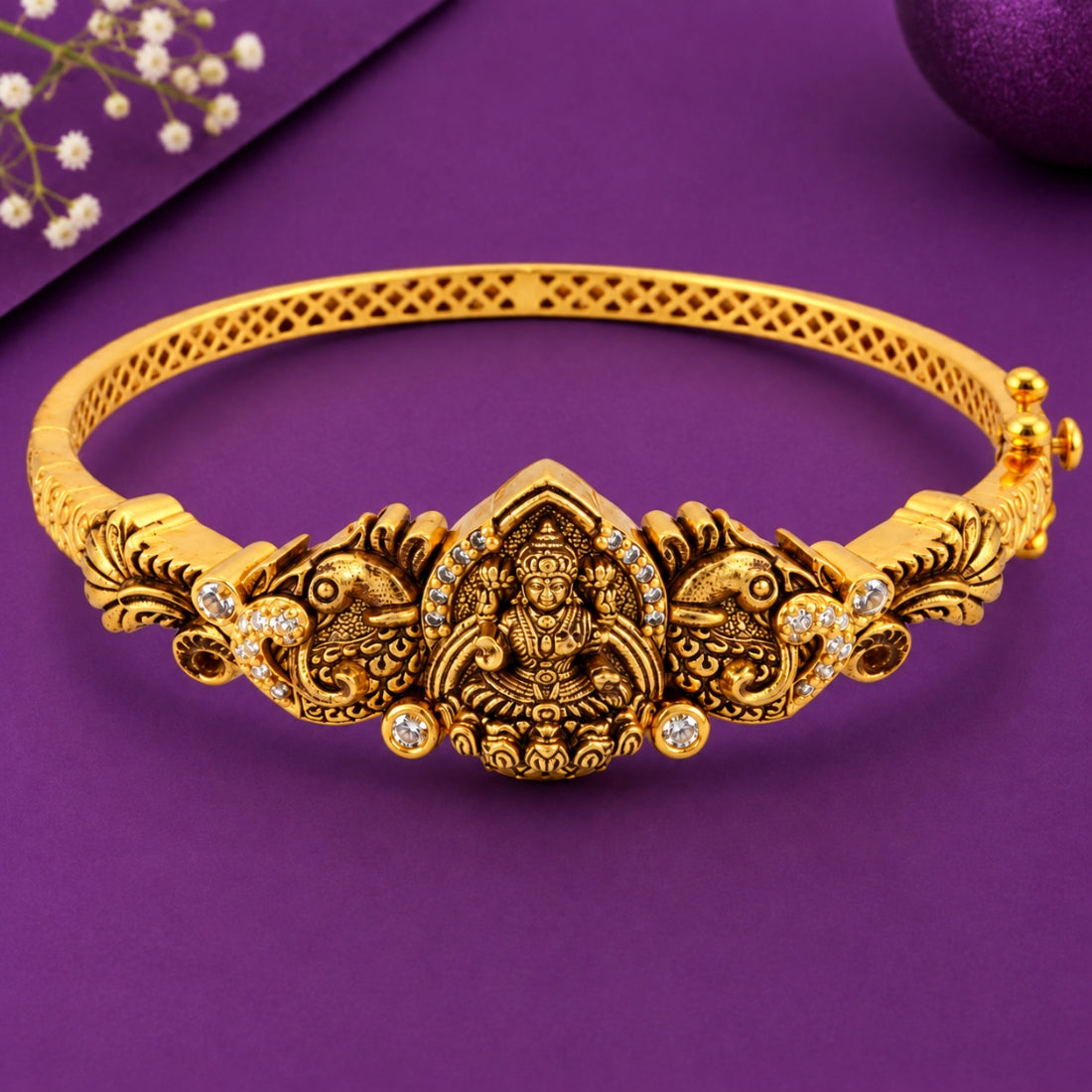 Goddess Lakshmi Teardrop Arch Antique Temple Kada