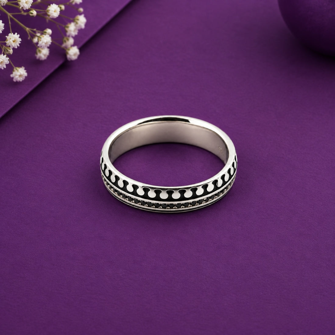 The Oxidized Droplet 925 Silver Eternity Band