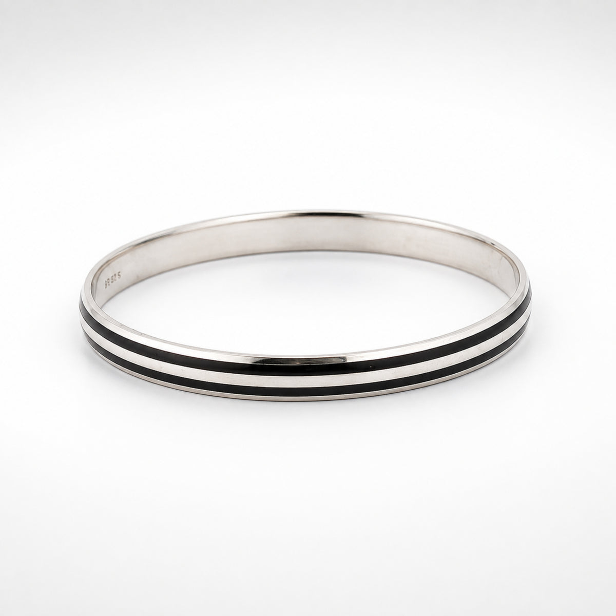 Classic Slate Sleek Silver Parallel-Line Kada