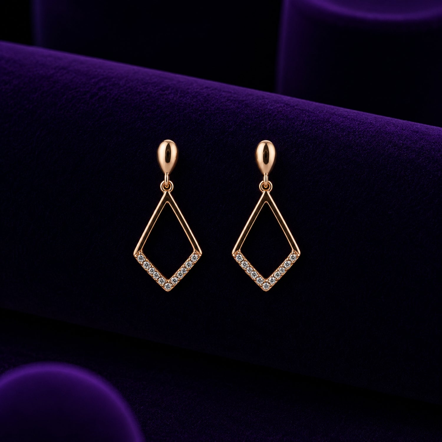 Aura Geometric Drop  925 silver Studs