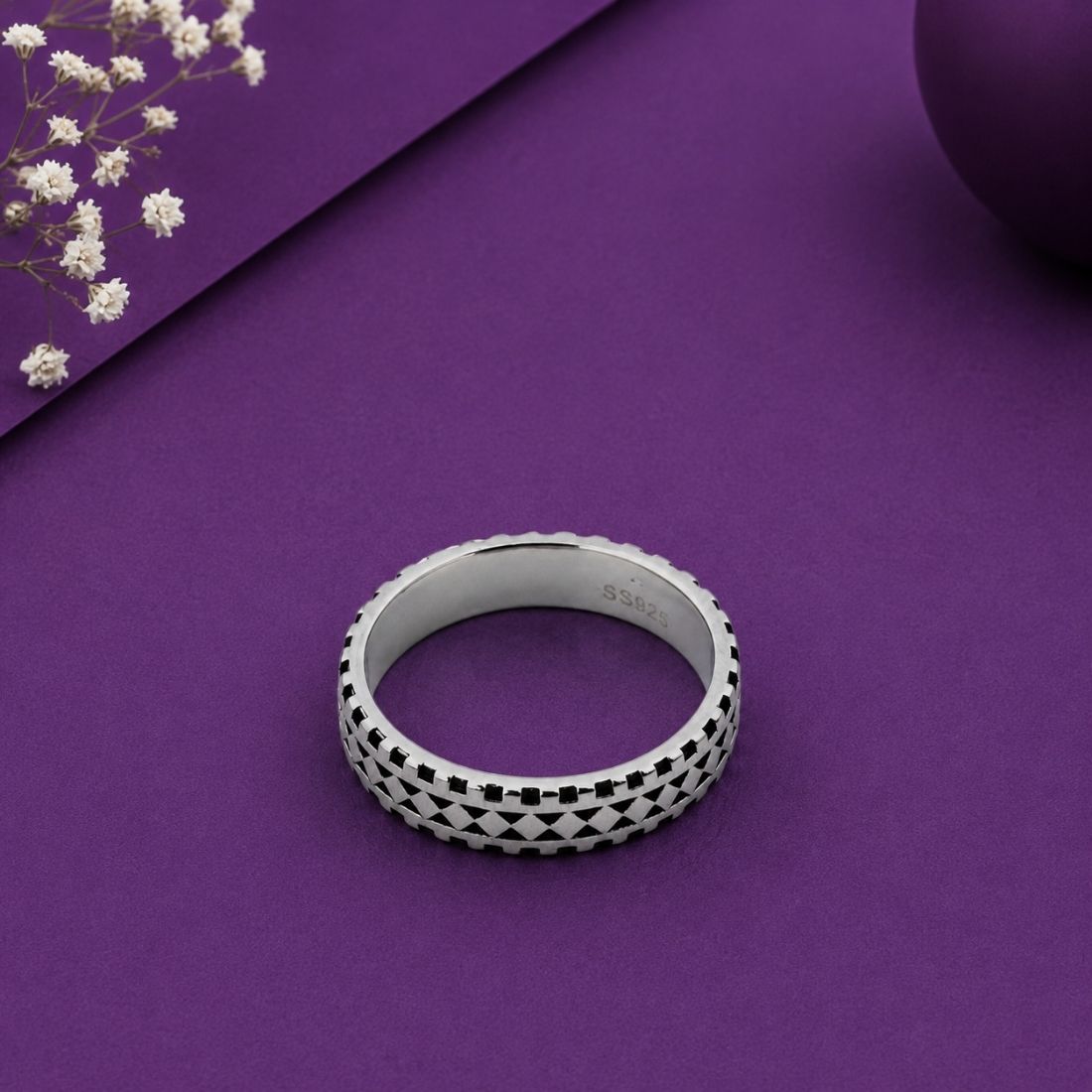 925 Silver Retro Diamond Grid Statement Band