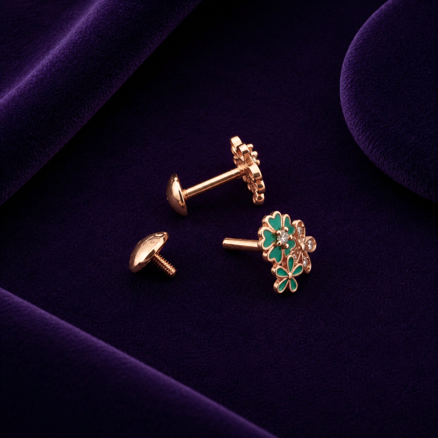 Emerald Meadow Bouquet 925 silver Studs