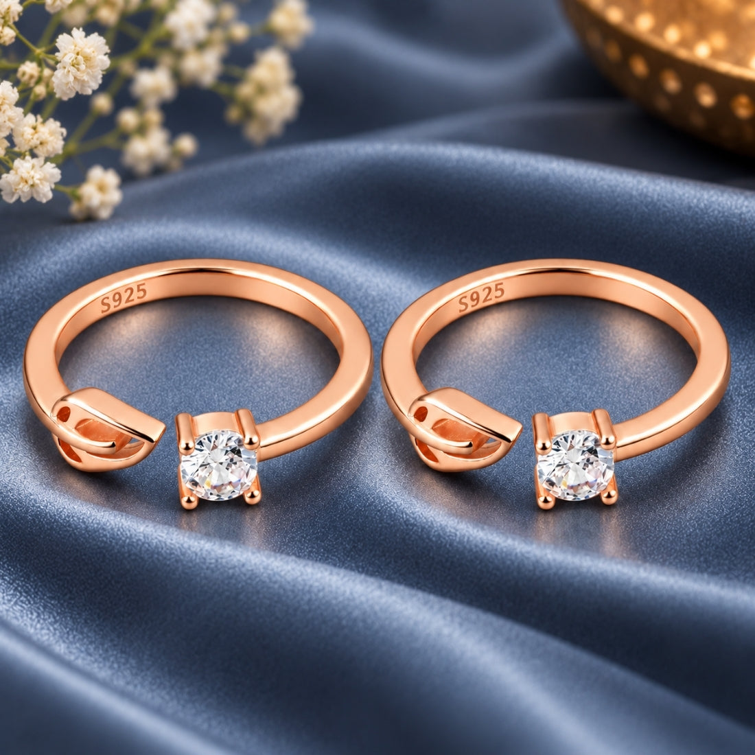 The Laurel Solitaire Bypass Rose Gold Toe Rings (Pair)