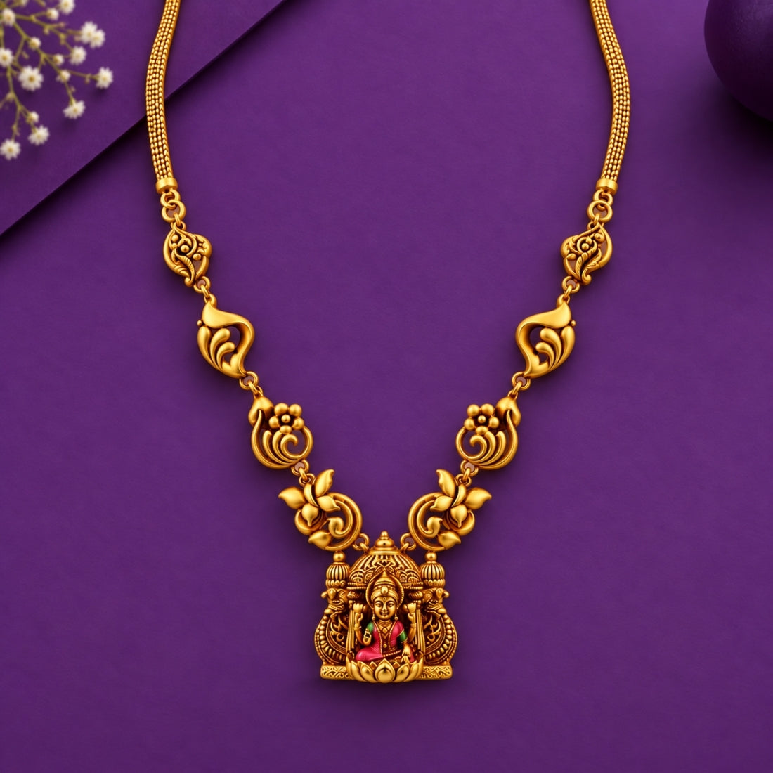 The Lakshmi Sanidhyam Temple Choker