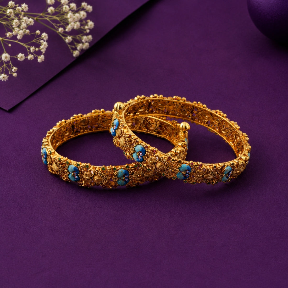 The Pankhuri Antique Turquoise Bangle