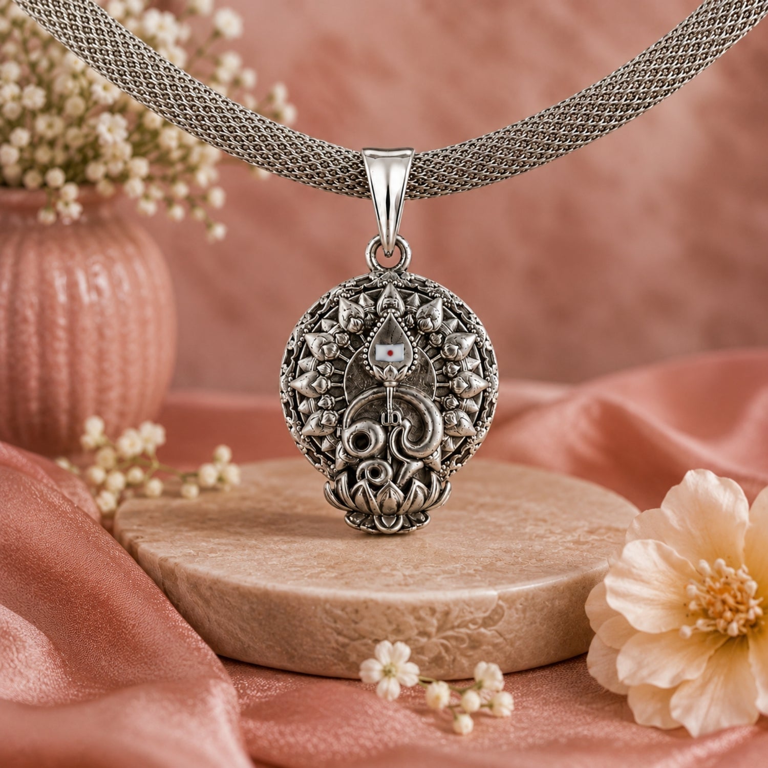 925 Sterling Silver Lord Murugan Vel Pendant.