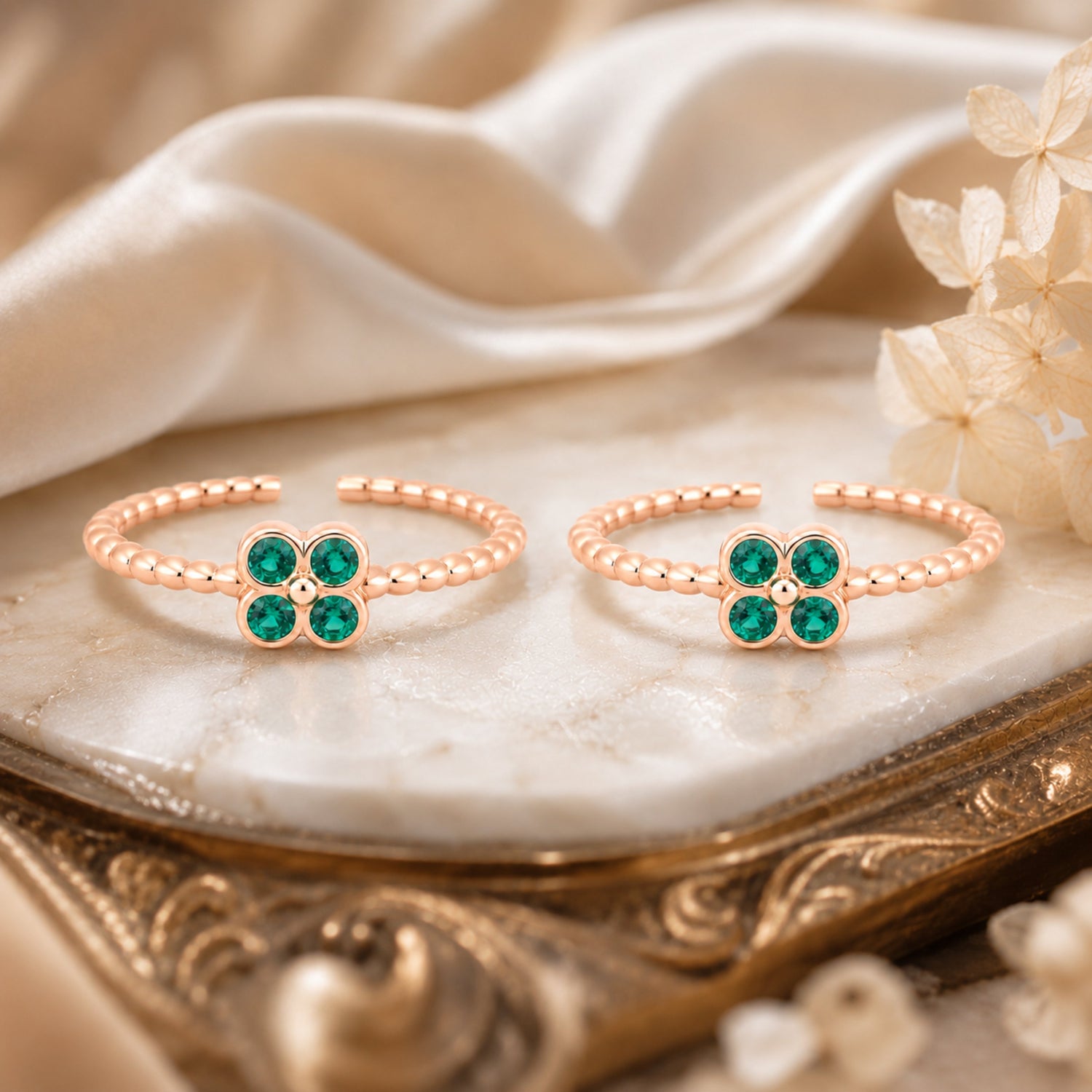 Emerald Four-Leaf Clover Beaded Rose Gold Adjustable Toe Rings