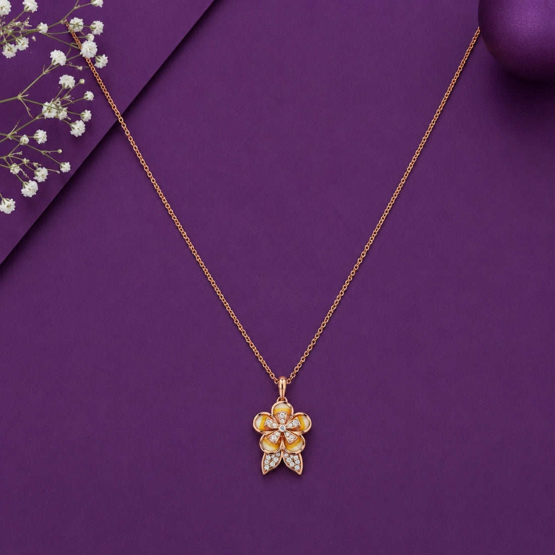 Dual-Tone Floral Radiance Pendant Chain