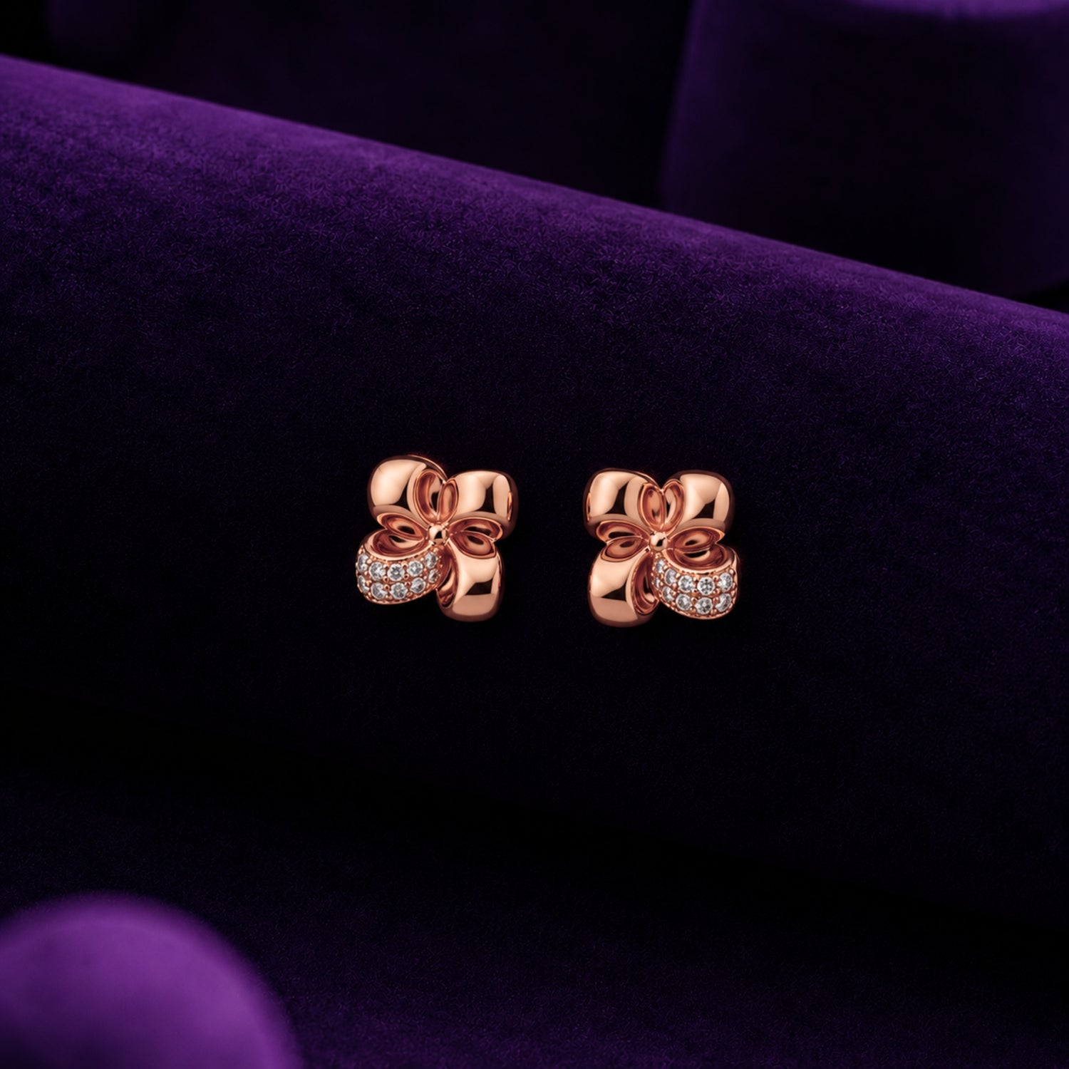 The Ribbon Twist Blossom 925 Silver Studs