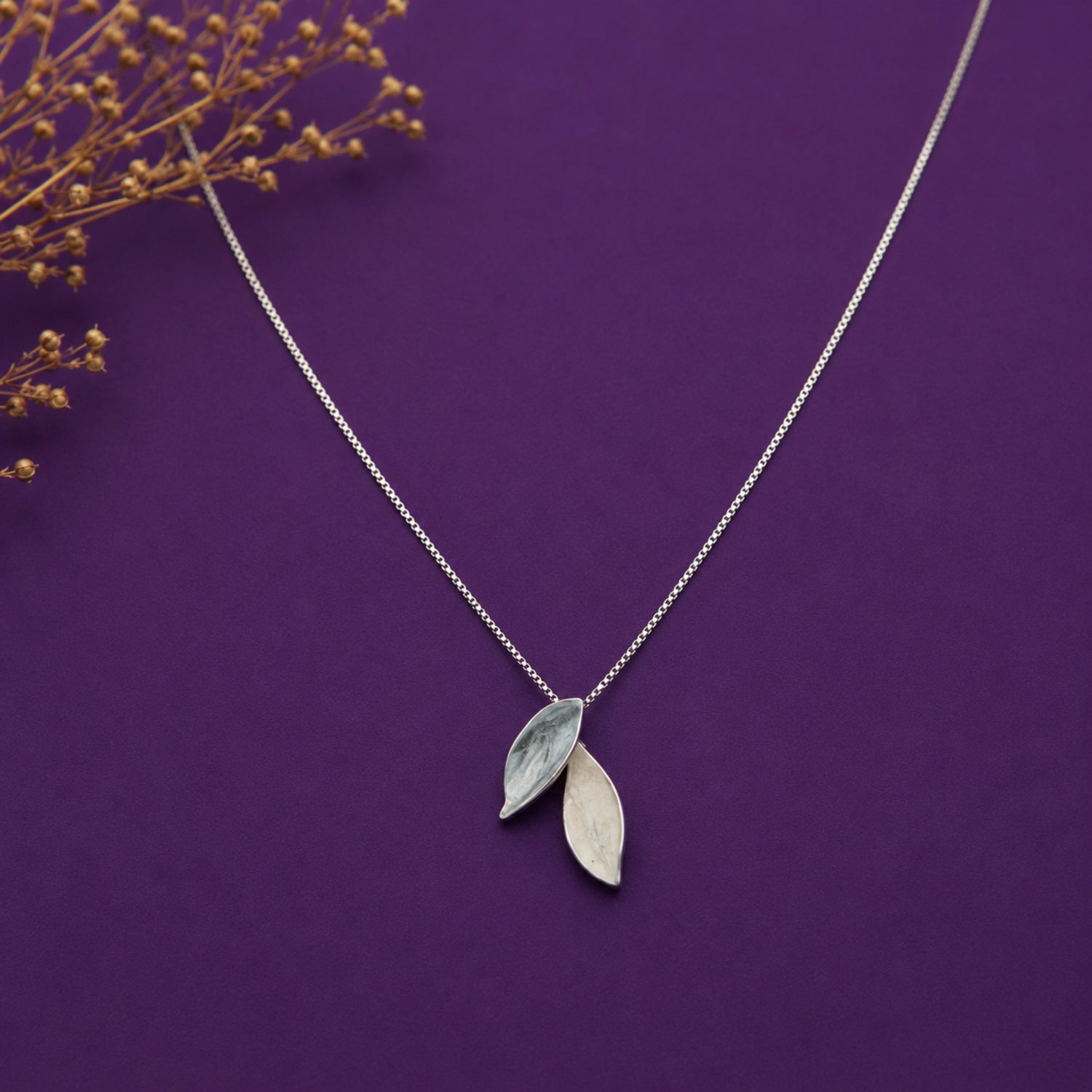 Whispering Willow 925 Silver Chain