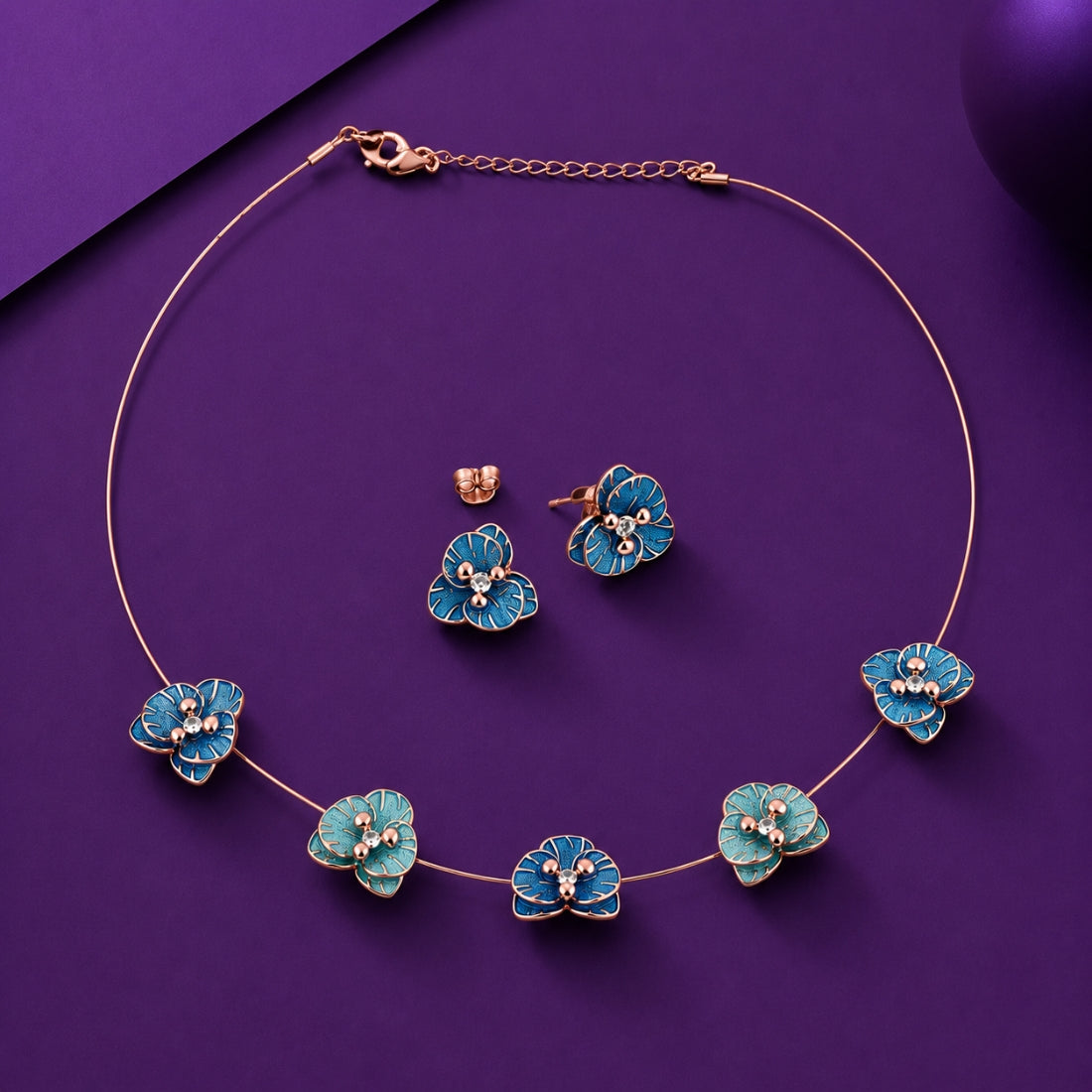 The Cerulean Meadow Floating Wire 925 Silver Necklace Set