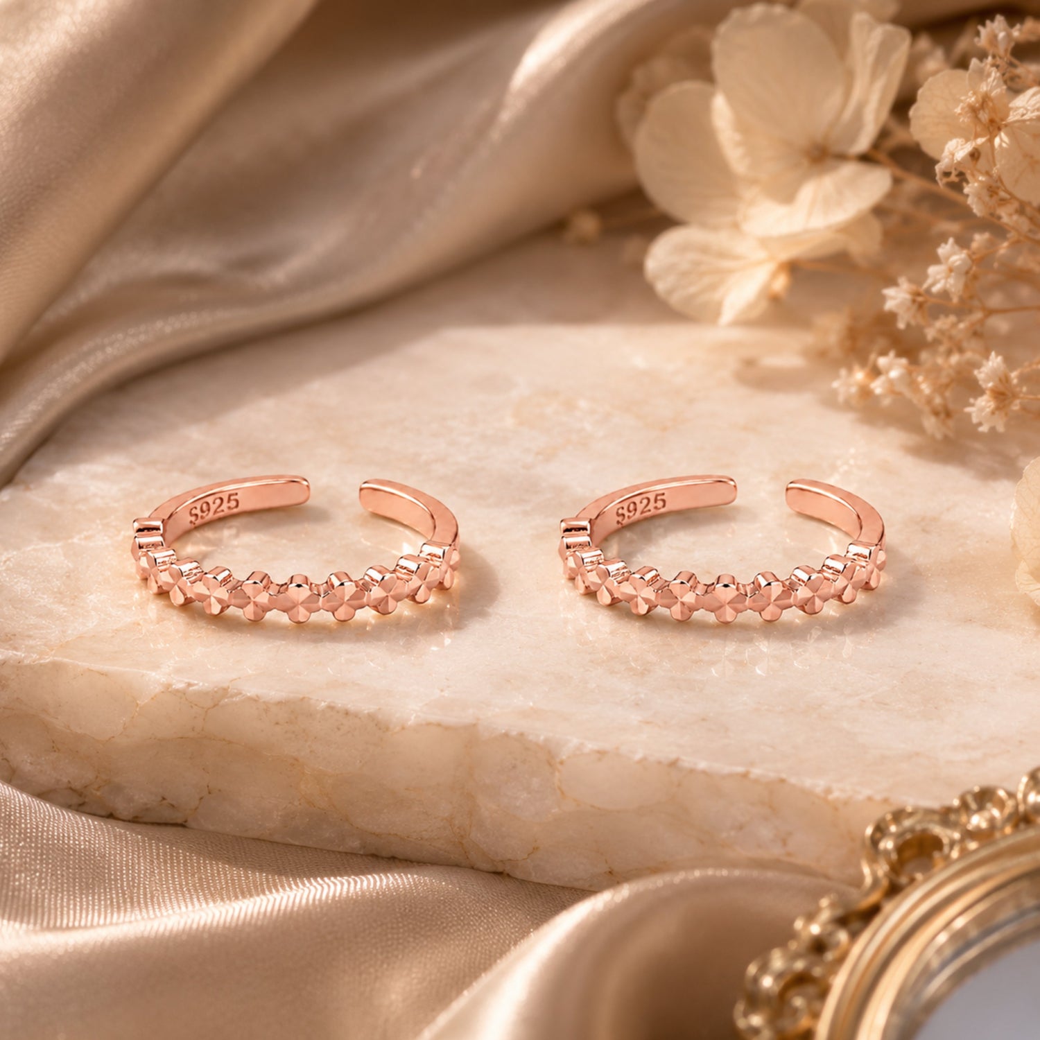 Sparkling Horizon Rose Gold Toe Ring