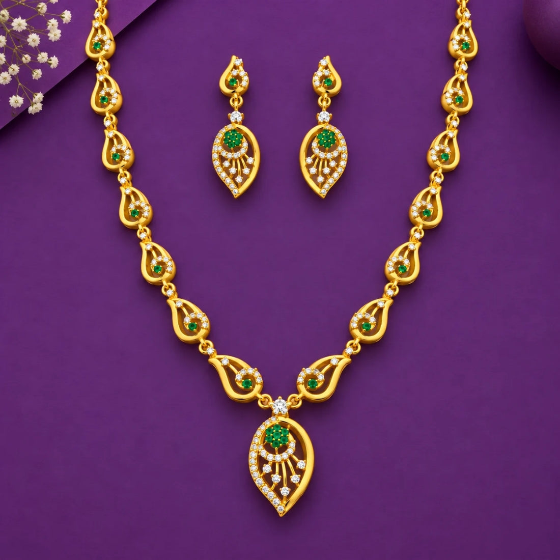 Zuri Emerald Paisley Crescent 925 Silver Necklace Set