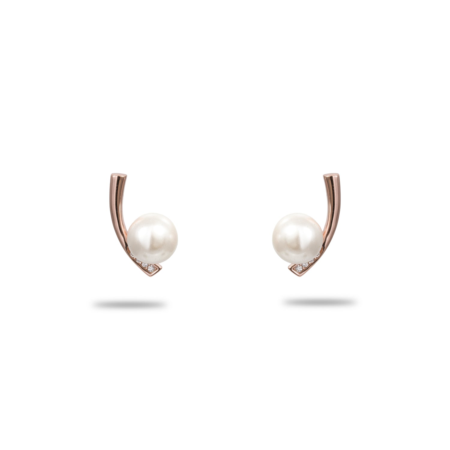 Whisper Sea Pearl  Studs