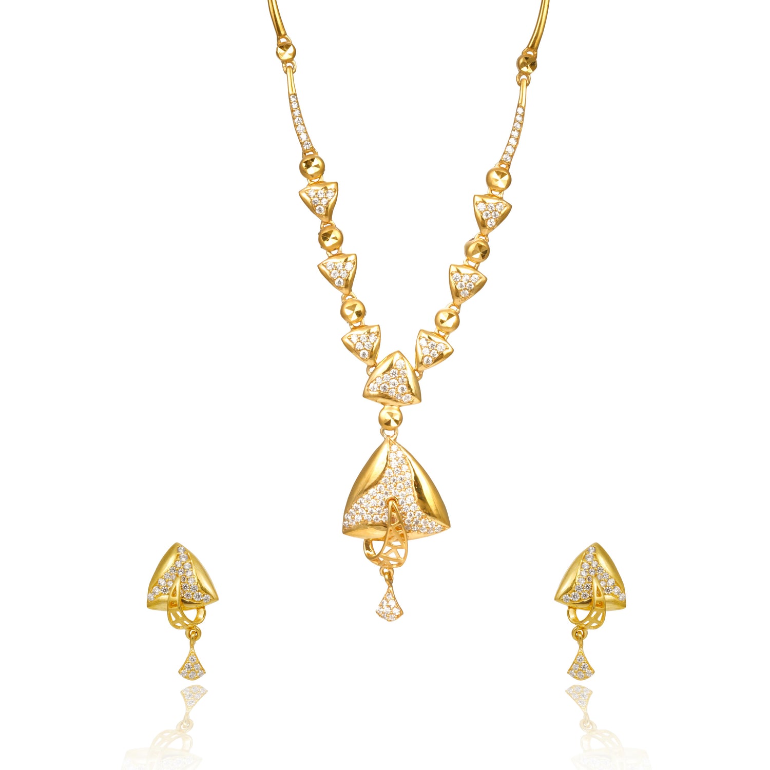 Navira Regal Medallion Set