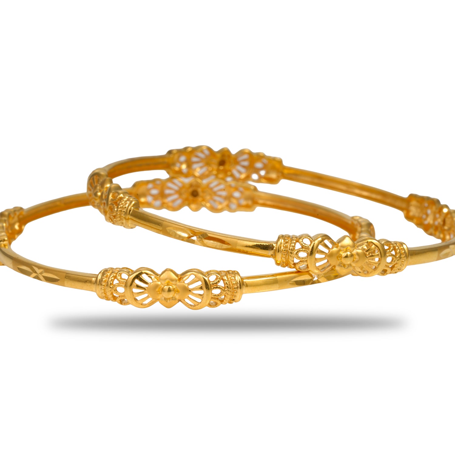 Thalira Edge Bangle