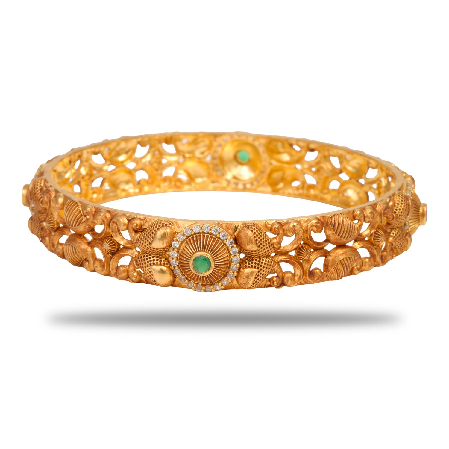 Vaishnavi Heritage Spark Bangles