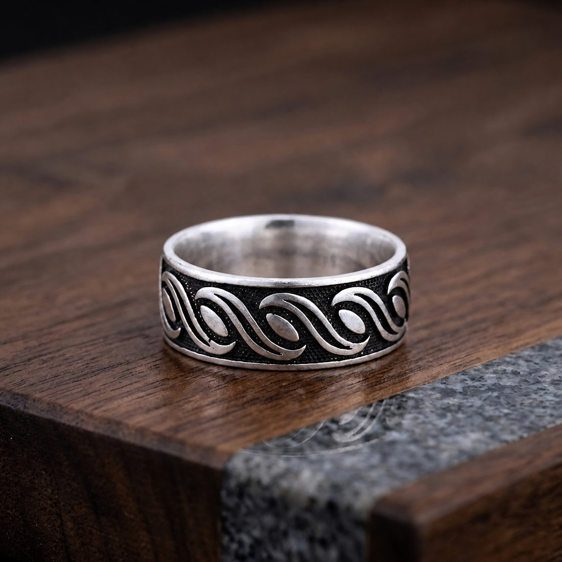 Sylven Crest Ring