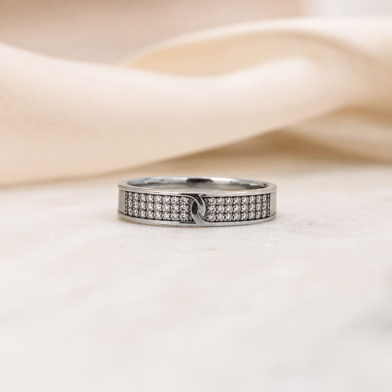 Vintage Dynasty Ring