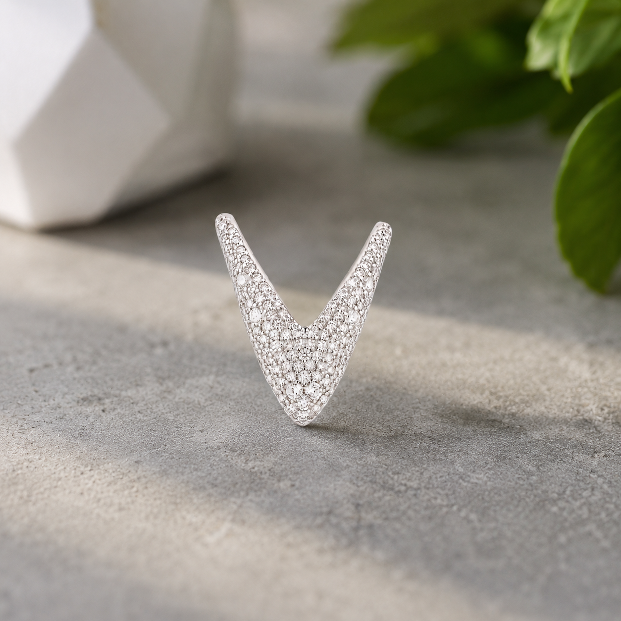 The Luminary V-Contour Ring